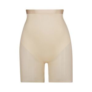 BARELY THERE LOW BACK SHORT - SAND